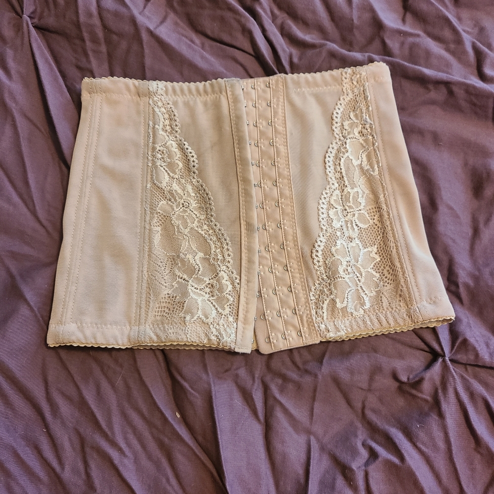 Waist Shaper